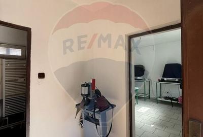 Spațiu comercial, de 52 mp, în 1 Mai - 4