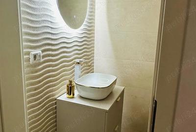 Casă cu 4 camere în Central - 2