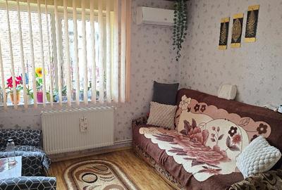 Vand apartament 3 camere in Deva, zona Gojdu, etaj 3, doua bai - 1