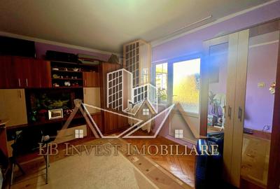 Apartament cu 2 camere zona Lipovei etaj 3 - 3