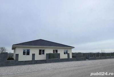 Casă cu Teren 462 Mp în Șag