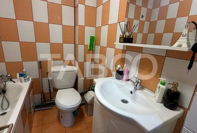 Apartament 2 camere balcon loc parcare 52mpu decomandat Selimbar Sibiu - 6