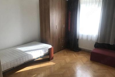 Apartament cu 2 camere decomandat în Aradului