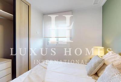 Apartament cu 4 camere decomandat în Central - 1