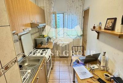 Apartament cu 3 camere decomandat în Grivița - 9