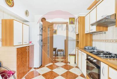 Apartament luminos cu 3 camere, 101 mp utili + parcare in Tineretului - 9
