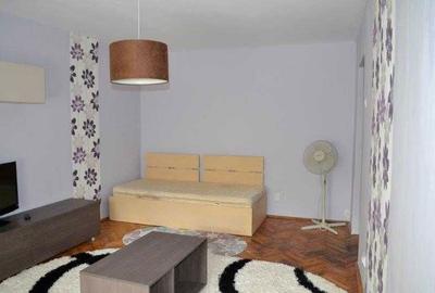 Apartament cu 3 camere decomandat în Hala Centrală - 3