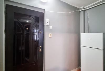 Garsonieră decomandată în - 8