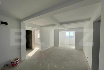 Casă cu 7 camere cu Teren 1000 Mp în Central - 3