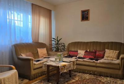 Apartament cu 4 camere semidecomandat în Gojdu - 17