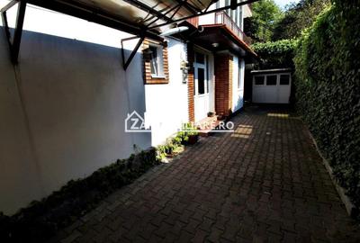 Garsonieră decomandată, mobilată în 7 Noiembrie - 9