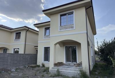 1/2 Duplex, 5 camere, 2 bai, camera tehnica, 119mp, 300mpT , Giarmata! - 4