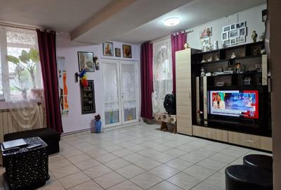 Casă cu 6 camere cu Teren 408 Mp în Ghencea - 18