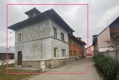 Casă cu 6 camere în Pucioasa - 4