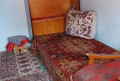 Apartament cu 3 camere decomandat în Central - 1