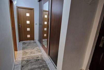 Apartament cu 2 camere decomandat în Prundu