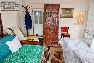 Proprietate Roznov,casa+anexe+teren 3630 mp - 2
