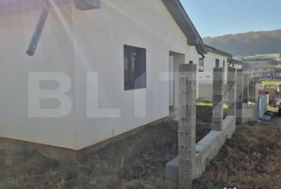 Casă cu 4 camere cu Teren 380 Mp în Sâncraiu de Mureș - 1