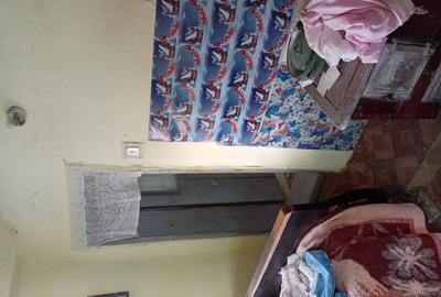 Casă cu 4 camere în Central - 2