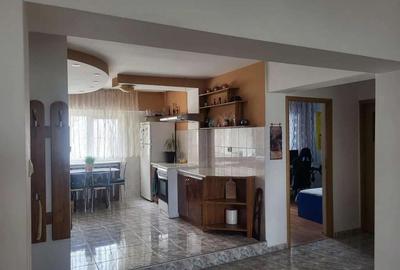 Apartament cu 3 Camere Decomandate Zona Marasesti Apartament cu 3 Camere Decomandate Zona Marasesti - 7