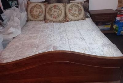 Casă cu 4 camere în Central - 1