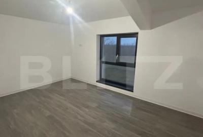 Casă cu 3 camere cu Teren 309 Mp în Central - 1