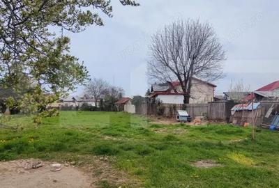 Teren de 1763 mp, în Central - 3