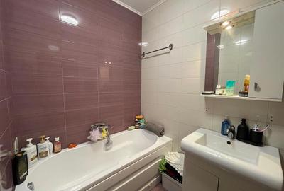 Apartament cu 2 camere decomandat în Nufărul - 15