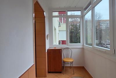 Apartament cu 2 camere decomandat, mobilat în Alexandru Obregia - 12