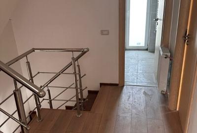 Rosu, Vila- Duplex, P+2. Imobil stil Italienesc! - 3