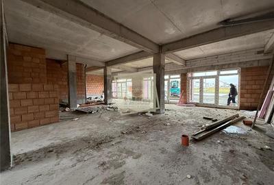 Spatiu comercial 137  mpu 3 intrari si 3 parcari pretabil afacere - 5