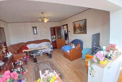 Apartament cu 2 camere decomandat în Rahova - 9