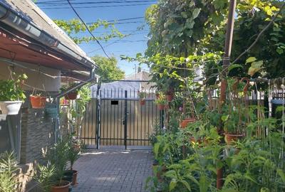 Casa de vanzare - Cartierul Viile noi, Strada Soseaua din Vii, Constanta - 1