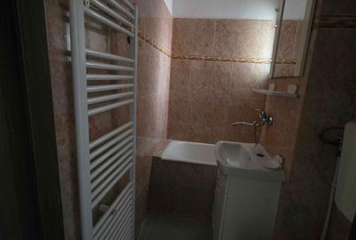 Apartament cu 2 camere decomandat în Central - 3