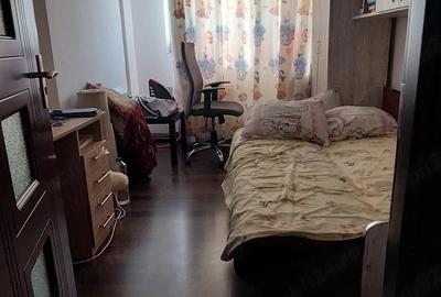 Apartament cu 3 camere decomandat în Central - 1
