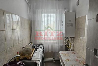 Apartament cu 2 camere decomandat în Central - 9