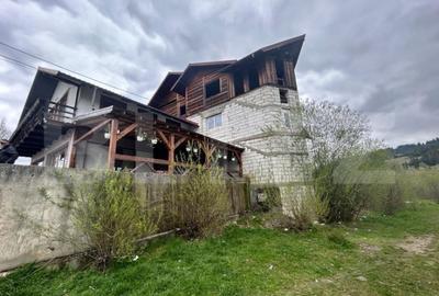 Spațiu comercial, de 1,200 mp, în Central - 1