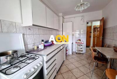Apartament cu 3 camere decomandat în Central - 5