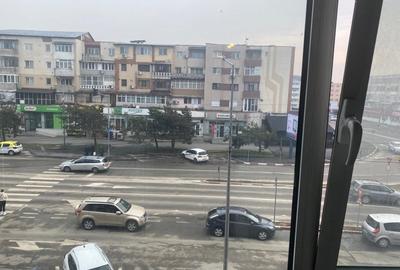 Apartament cu 4 camere decomandat în Victoria - 3