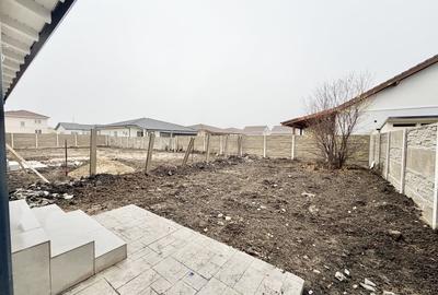 Duplex cu 4 camere cu Canalizare în Moșnița Nouă - 2