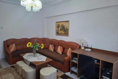 Apartament cu 4 camere decomandat în Central - 4