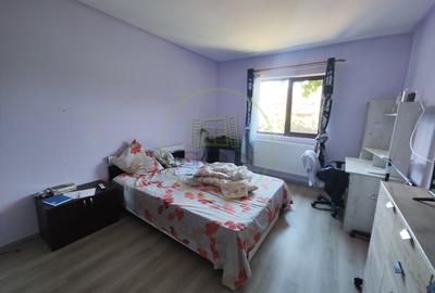 Casă individuală cu 3 camere cu Canalizare în Malu Mare - 3