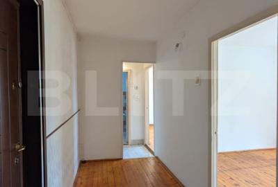Apartament 3 camere decomandat - etaj 1/4 - Micro 11, Targoviste - 2