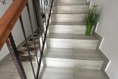 Casă cu 5 camere cu Teren 180 Mp în Prelungirea Ghencea - 17