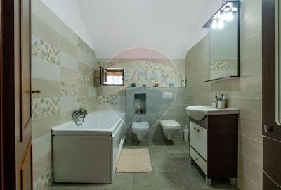 Casa Individuala - 330.000EU - 0% Comision - zona Simfoniei Casa Individuala - 330.000EU - 0% Comision - zona Simfoniei - 18