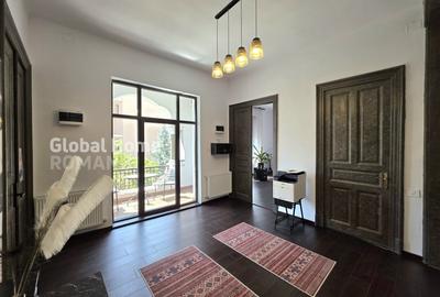 Cismigiu Garden | Office Interbelic Villa - 12 Rooms - 637 Land - 441Sqm Surface - 12