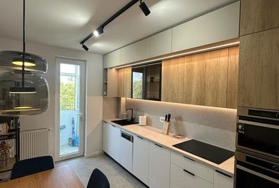 Apartament cu 3 camere în Tomis III - 12