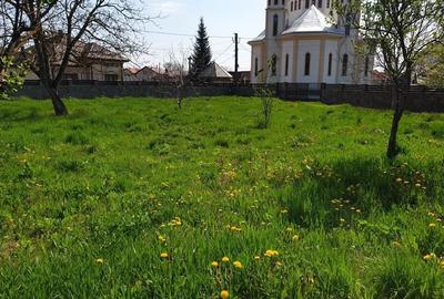 Teren de 1100 mp, în Gârdani - 5