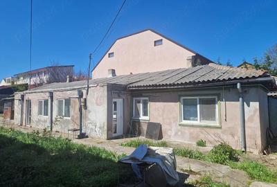 Casă cu 3 camere cu Teren 480 Mp în Central - 2