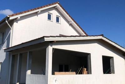 Casă individuală cu 5 camere cu Teren 950 Mp în Micro 17 - 5